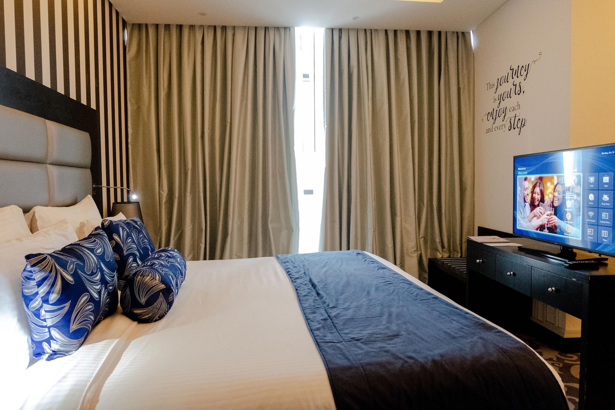 Signature 1 Hotel Tecom Dubai Exterior photo